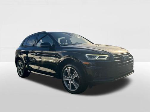 2020 Audi Q5 40 Premium Plus