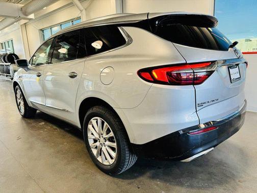 2020 Buick Enclave AWD Essence