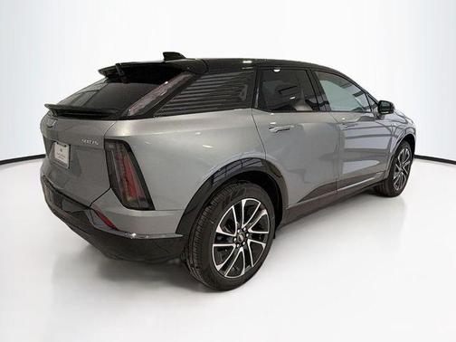 2026 Cadillac OPTIQ Premium Sport