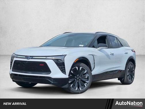 Polar White Tricoat 2026 Chevrolet Blazer RS