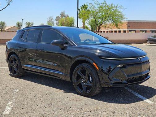 2025 Chevrolet Equinox EV RS