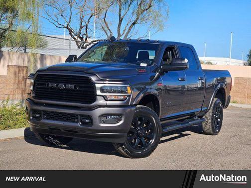 2022 RAM 2500 Laramie Crew Cab 4x4 6'4' Box