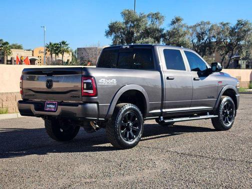 2022 RAM 2500 Laramie Crew Cab 4x4 6'4' Box