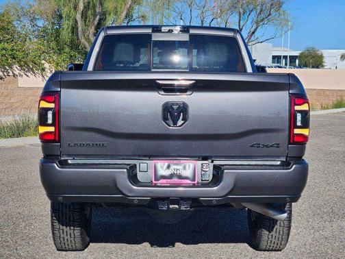 2022 RAM 2500 Laramie Crew Cab 4x4 6'4' Box