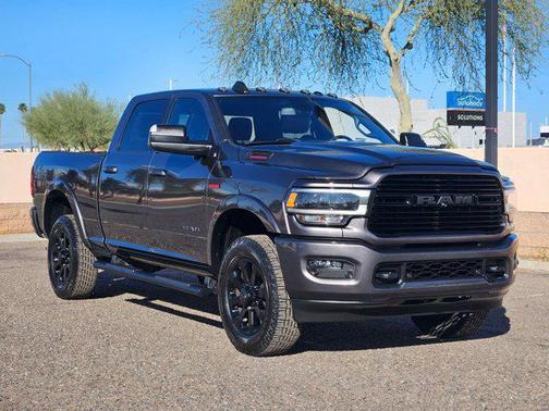 2022 RAM 2500 Laramie Crew Cab 4x4 6'4' Box