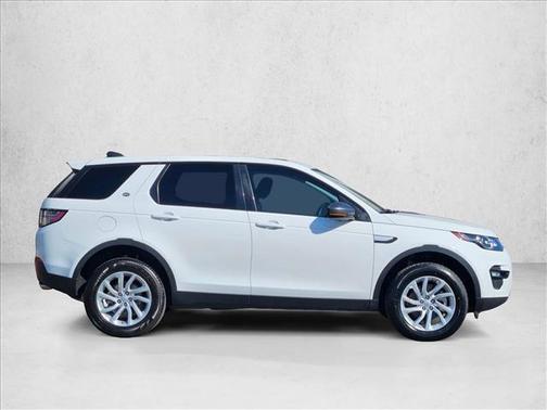 Yulong White Metallic 2019 Land Rover Discovery Sport Landmark Edition