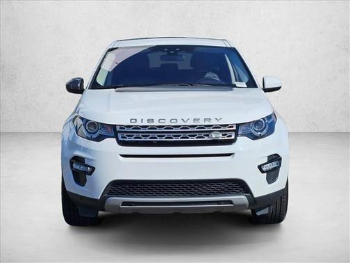 Yulong White Metallic 2019 Land Rover Discovery Sport Landmark Edition