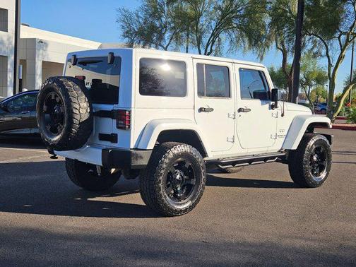 2016 Jeep Wrangler Unlimited Sahara