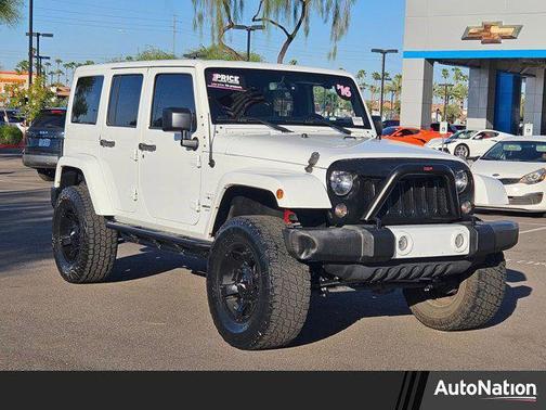 2016 Jeep Wrangler Unlimited Sahara