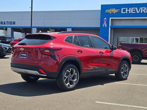 2026 Chevrolet Trax LT