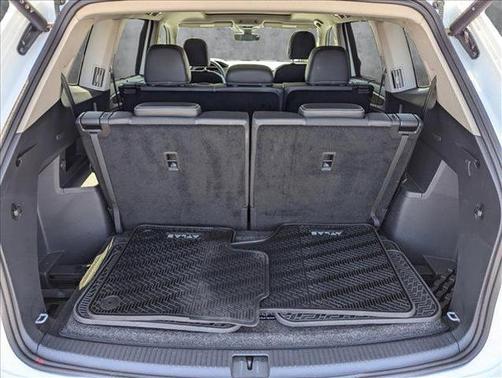 2024 Volkswagen Atlas 2.0T SE w/Technology 4MOTION