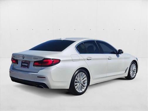2022 BMW 530 i xDrive