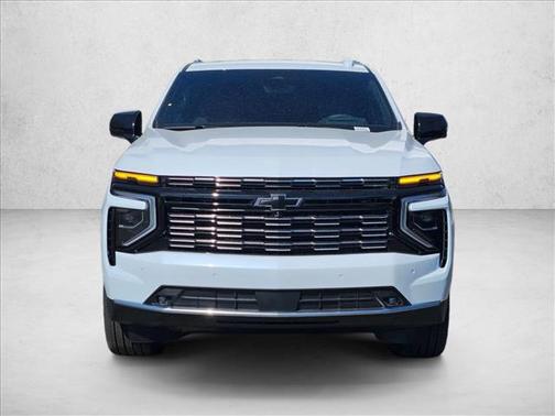 Polar White Tricoat 2026 Chevrolet Suburban High Country, 4WD