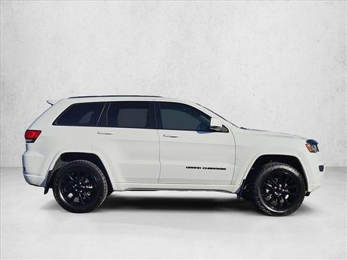2017 Jeep Grand Cherokee Altitude