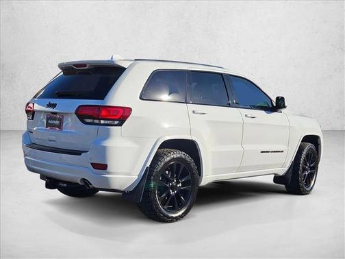 2017 Jeep Grand Cherokee Altitude