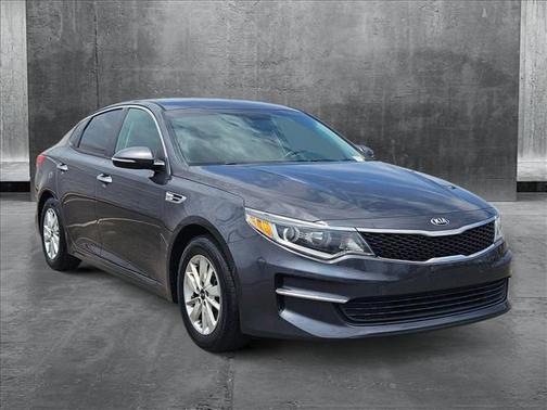 2017 Kia Optima LX