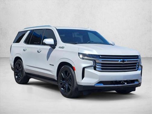 Iridescent Pearl Tricoat 2023 Chevrolet Tahoe 4WD High Country