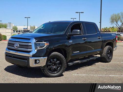 2015 Toyota Tundra SR5
