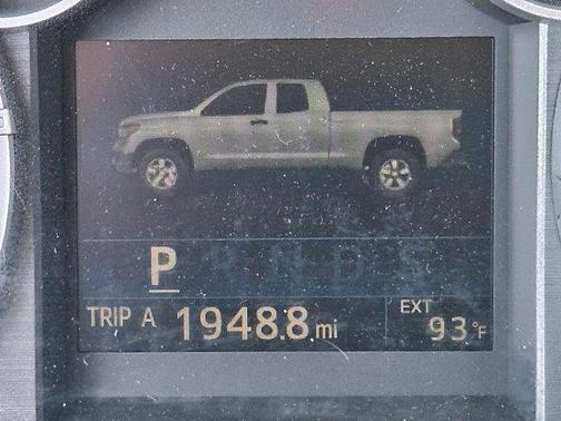 2015 Toyota Tundra SR5