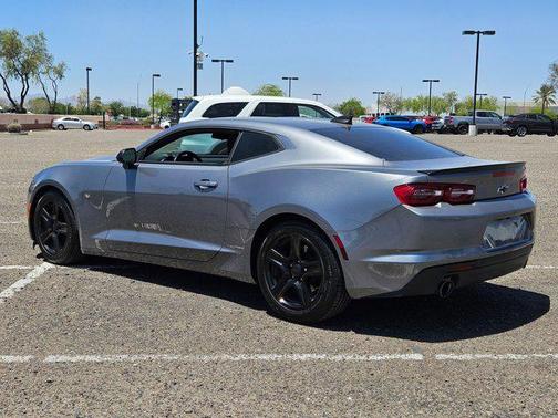 2022 Chevrolet Camaro 1LT
