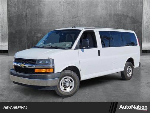 2020 Chevrolet Express 2500 RWD 2500 Regular Wheelbase LT
