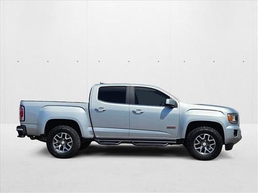 2017 GMC Canyon SLE
