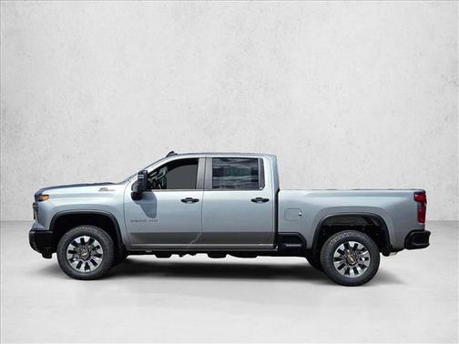 2026 Chevrolet Silverado 2500 Custom