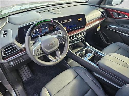 Sterling Gray Metallic 2026 Chevrolet Traverse AWD Z71