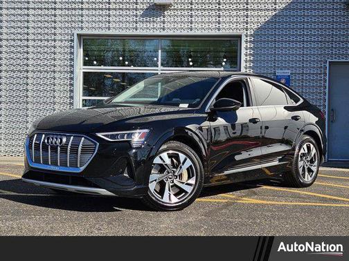 2022 Audi e-tron Sportback S line Premium Plus