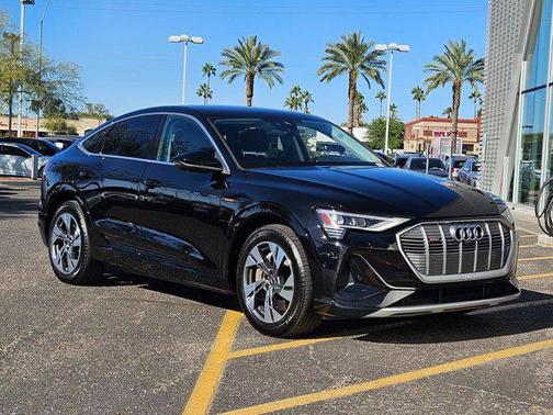 2022 Audi e-tron Sportback S line Premium Plus