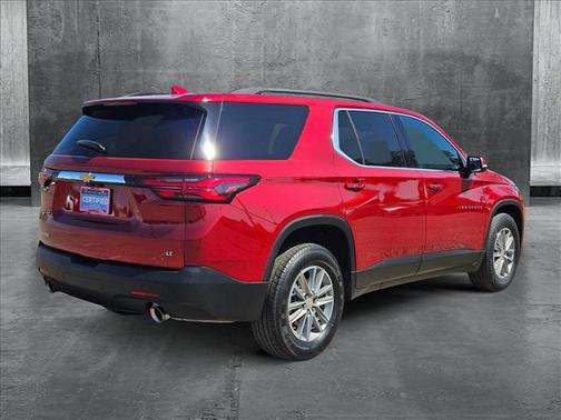 2022 Chevrolet Traverse LT Cloth