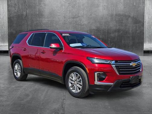 2022 Chevrolet Traverse LT Cloth