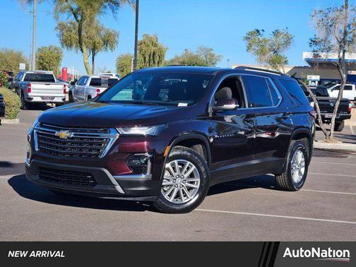 2022 Chevrolet Traverse LT Cloth