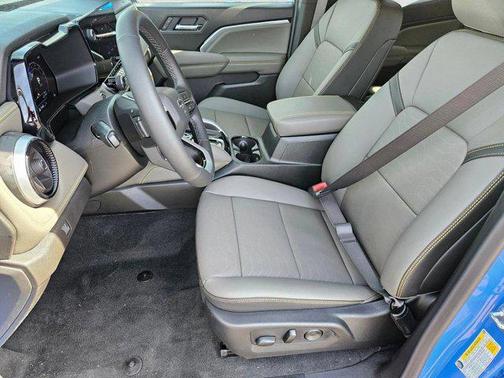 Reef Blue Metallic 2026 Chevrolet Colorado ZR2