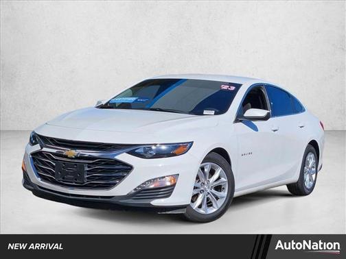Summit White 2023 Chevrolet Malibu FWD 1LT