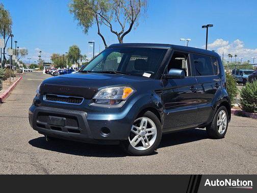 2011 Kia Soul +