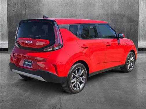 2024 Kia Soul EX