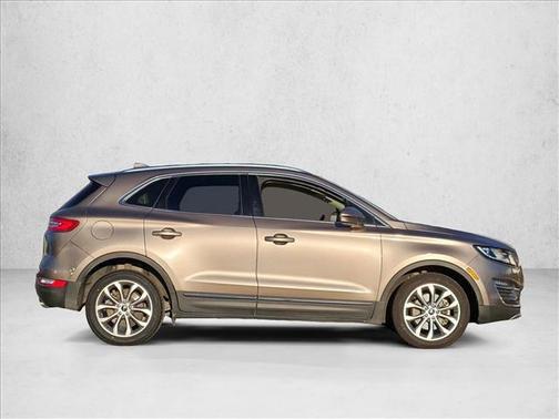 2019 Lincoln MKC Select