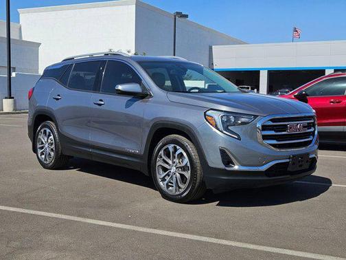 2020 GMC Terrain SLT