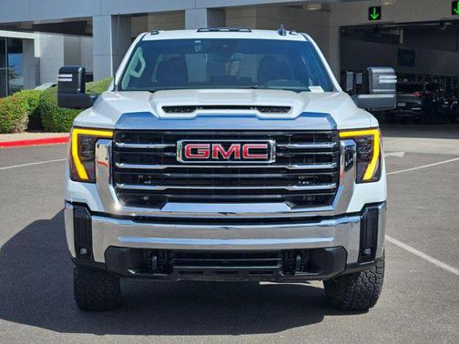 2024 GMC Sierra 2500 SLE