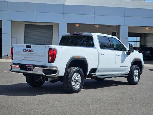 2024 GMC Sierra 2500 SLE