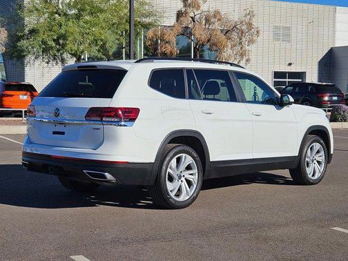 2023 Volkswagen Atlas 3.6L SE w/Technology