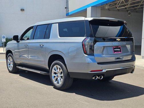 2025 Chevrolet Suburban Premier