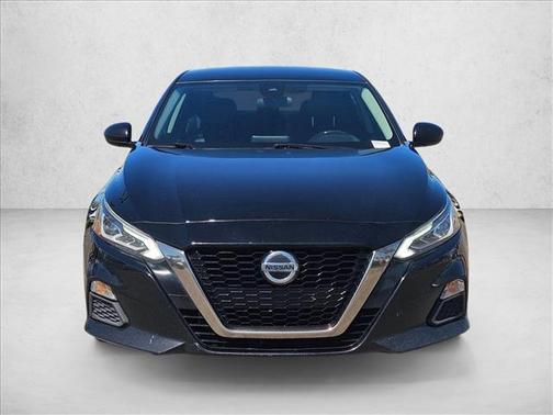 2020 Nissan Altima SR FWD