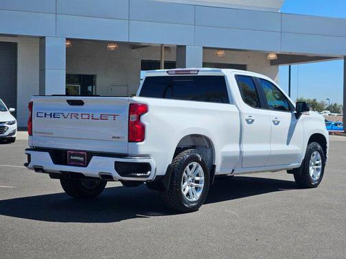 Summit White 2019 Chevrolet Silverado 1500 RST