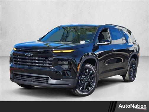 Mosaic Black Metallic 2026 Chevrolet Traverse LT