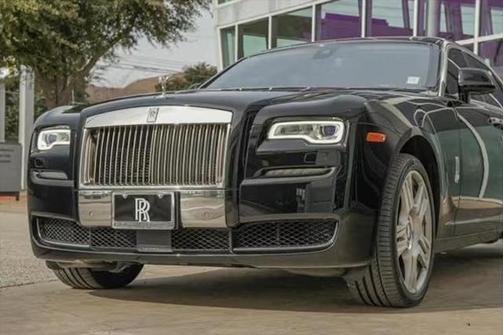 2016 Rolls-Royce Ghost Base