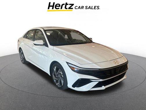 2025 Hyundai ELANTRA SEL