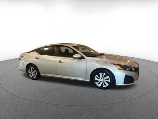2023 Nissan Altima S FWD