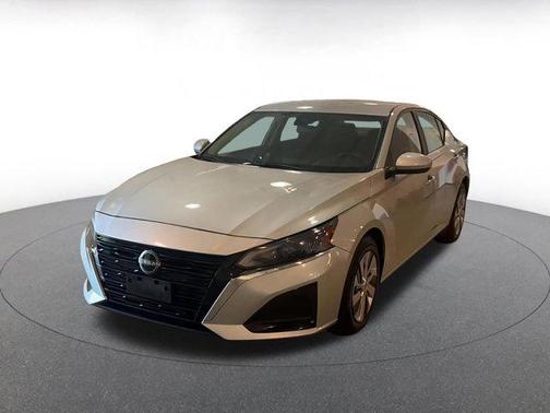 2023 Nissan Altima S FWD